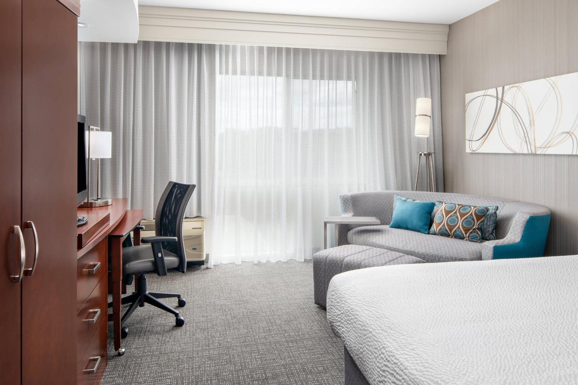 Courtyard By Marriott Raleigh North/Triangle Town Center Hotell Eksteriør bilde
