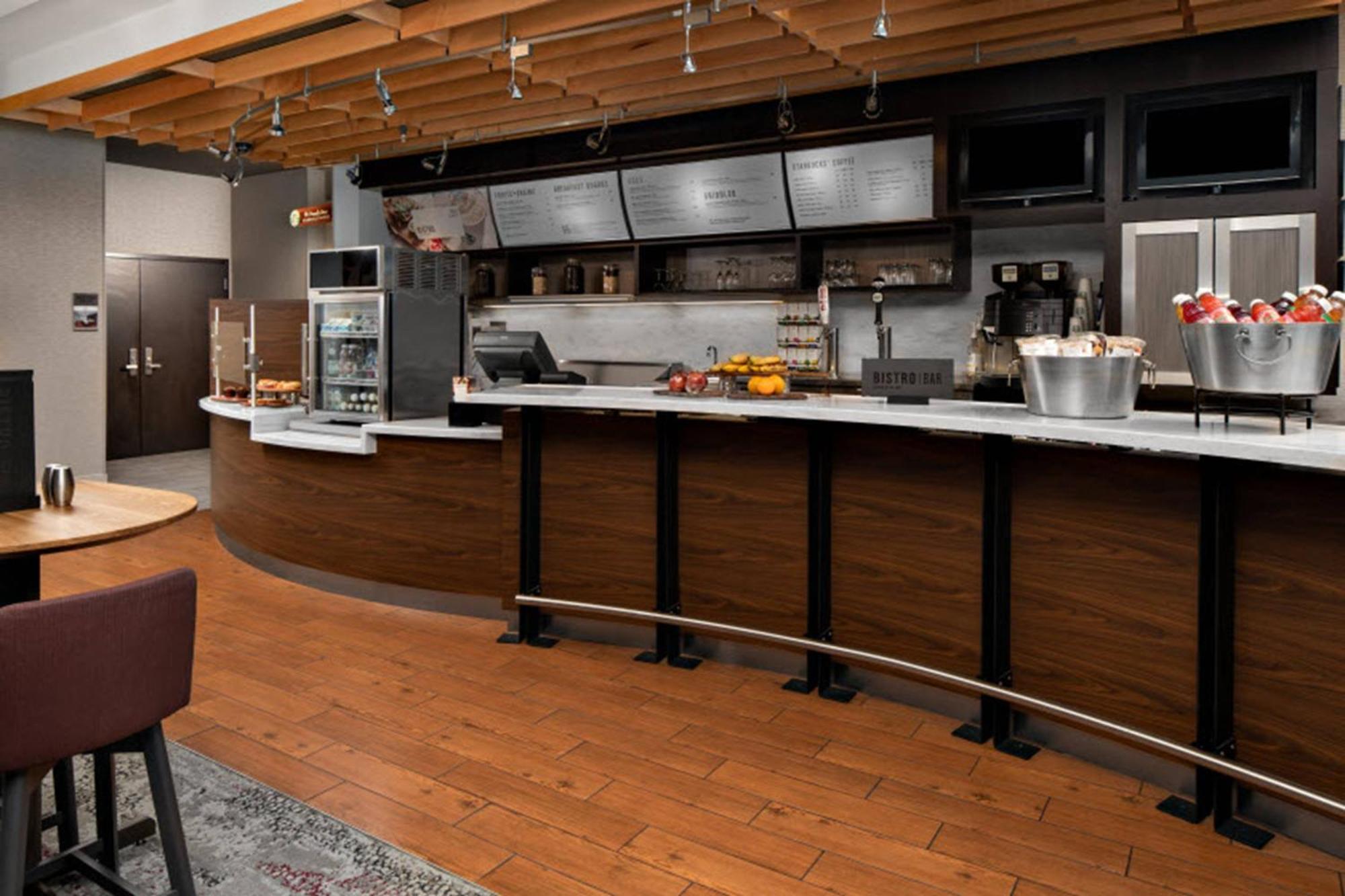 Courtyard By Marriott Raleigh North/Triangle Town Center Hotell Eksteriør bilde